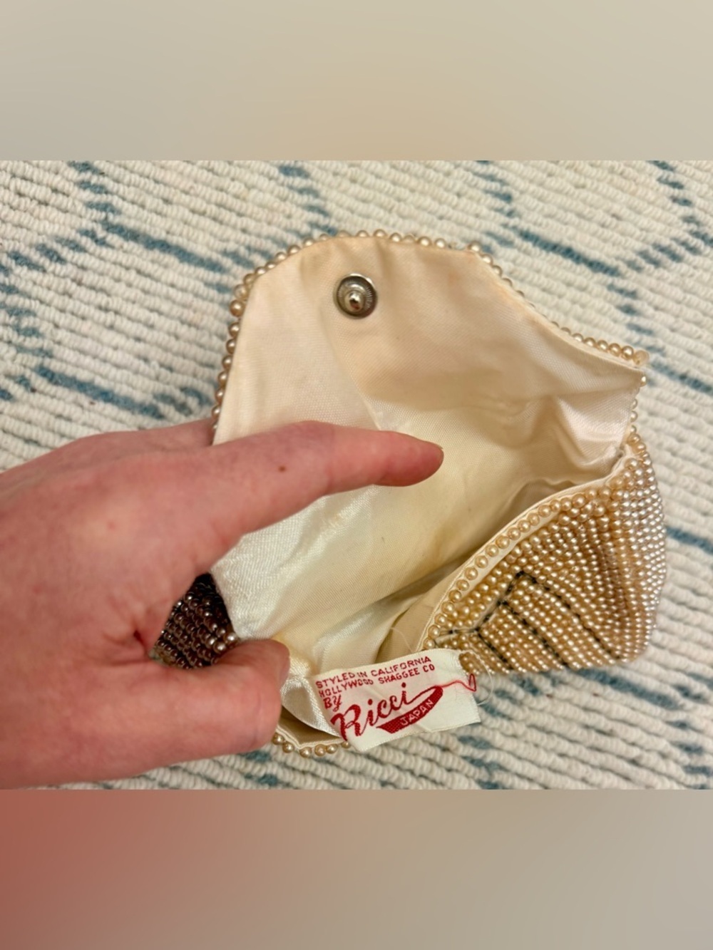 RICCI Vintage 50’s/60’s Creamy Faux Pearl Chevron Beaded Envelope Clutch Purse - Picture 15 of 16